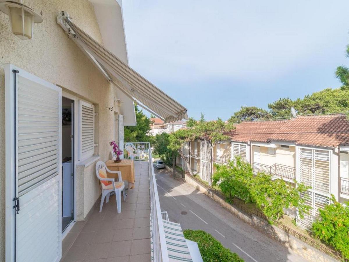 Apartmani Lucia Biograd Biograd Na Moru Exterior foto